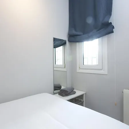 Modern Flat Plaza Espana アパート バルセロナ